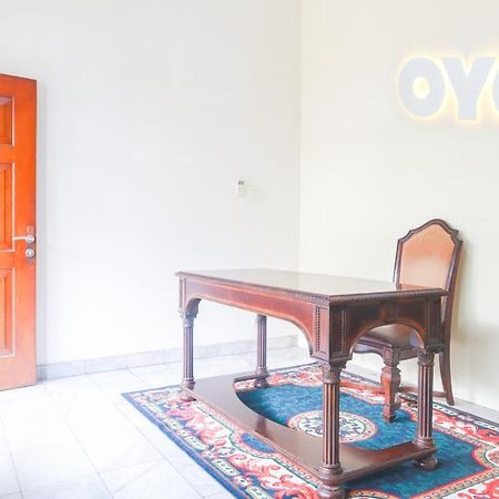 Oyo 2196 Ss Homes Jakarta Luaran gambar