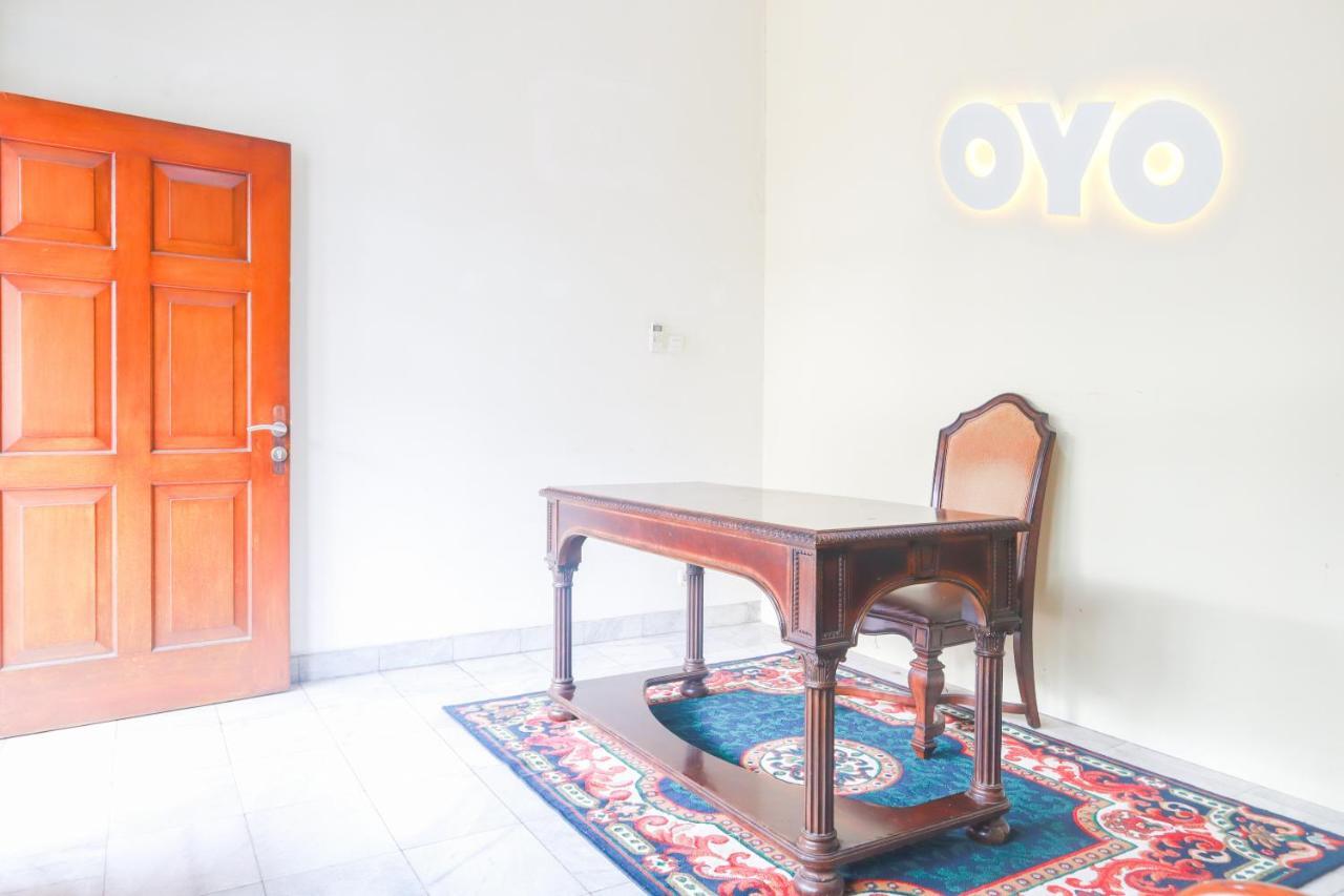 Oyo 2196 Ss Homes Jakarta Luaran gambar
