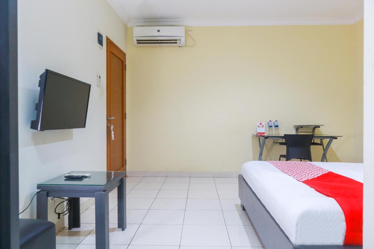 Oyo 2196 Ss Homes Jakarta Luaran gambar