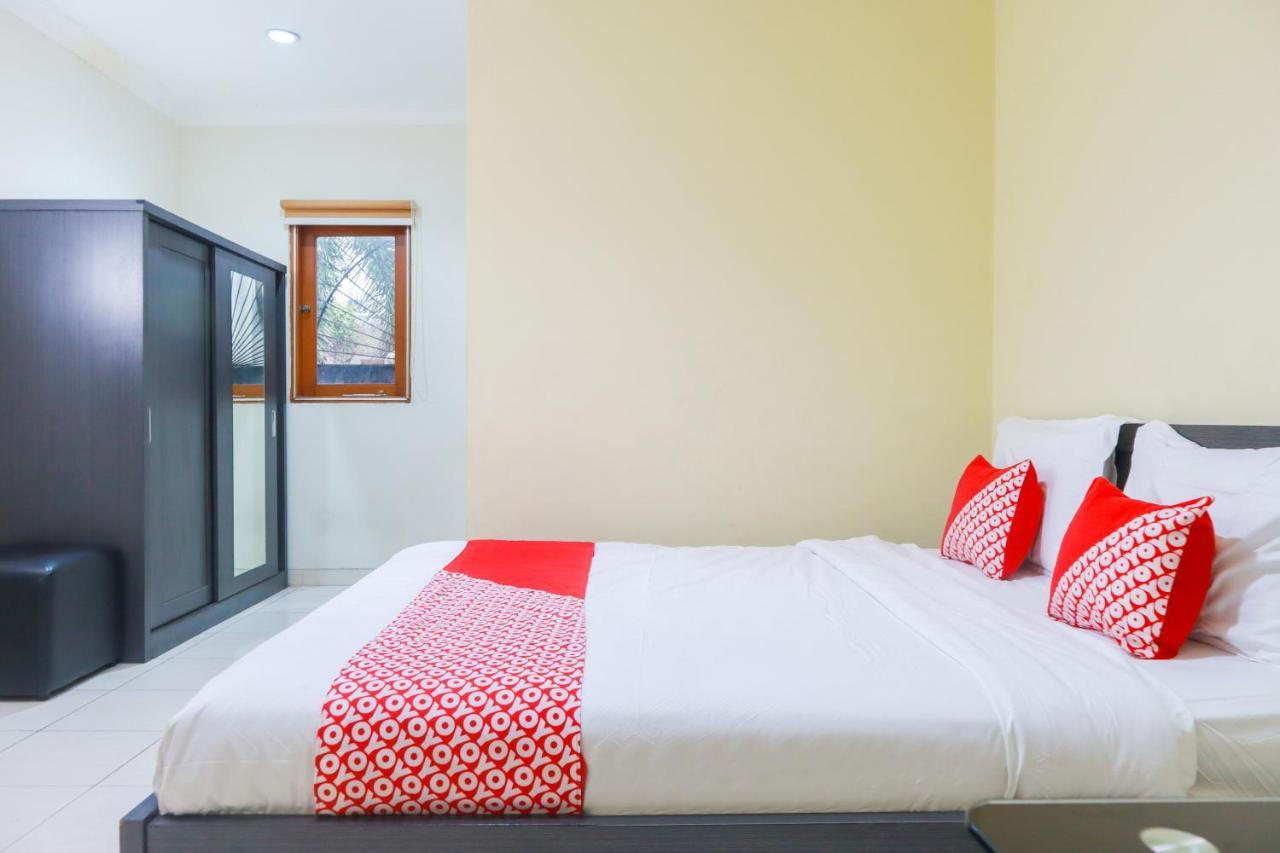 Oyo 2196 Ss Homes Jakarta Luaran gambar